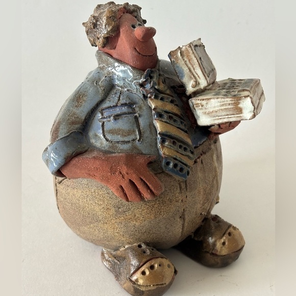 Sara Meadows Balloon People Business Man With Computer Hand Made Clay Figurine - Picture 2 of 5